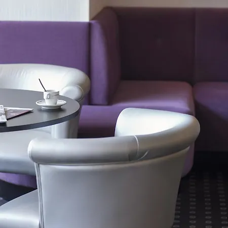 Esplanade Eden 3* لورد