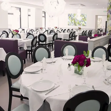 Esplanade Eden 3* لورد