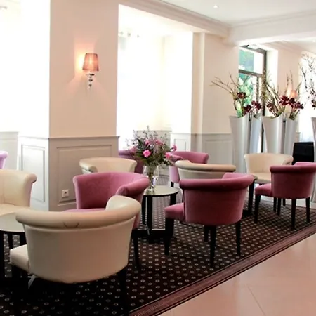 فندق Esplanade Eden