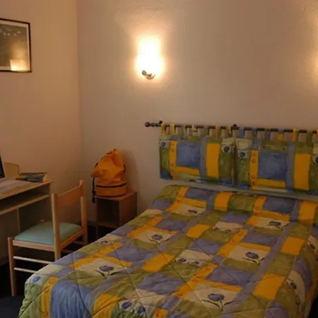 Esplanade Eden 3* لورد